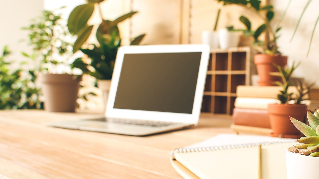 HOW TO CREATE A MINDFUL WORK FROM HOME ROUTINE