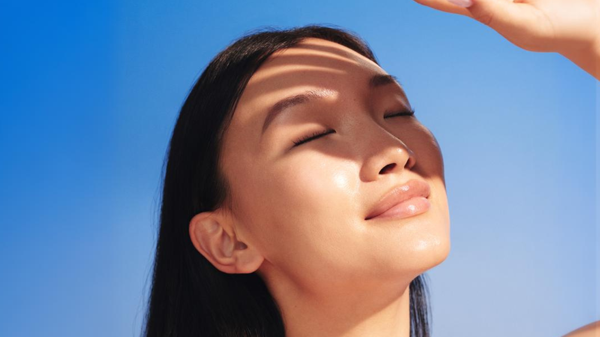 How to Calm and Strengthen Your Skin Barrier